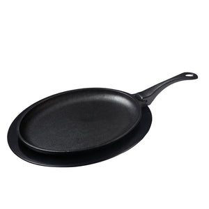 Choice 9 1/4 x 7 Oval Pre-Seasoned Cast Iron Fajita Skillet with Natural  Finish Wood Underliner